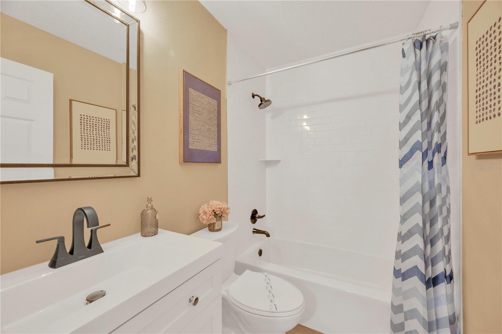 LYNWOOD PARK - Residential