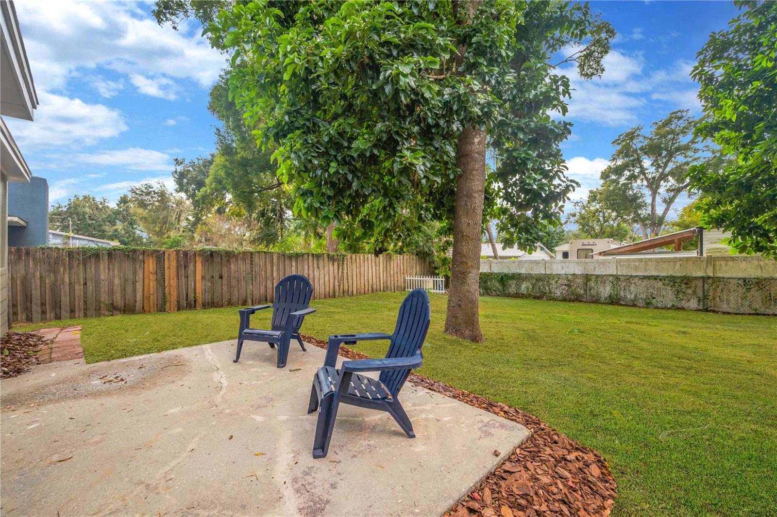 LYNWOOD PARK - Residential