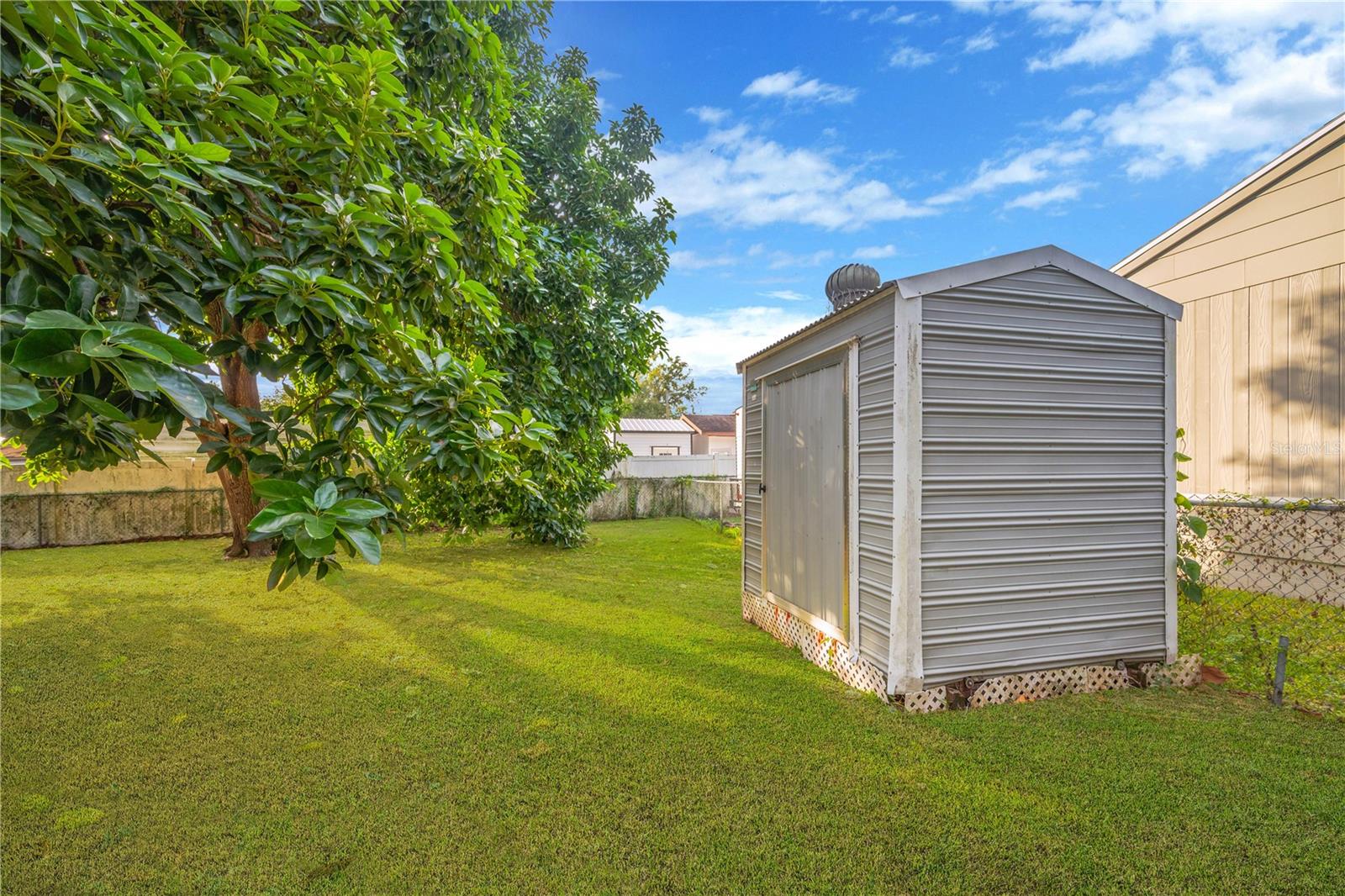 LYNWOOD PARK - Residential