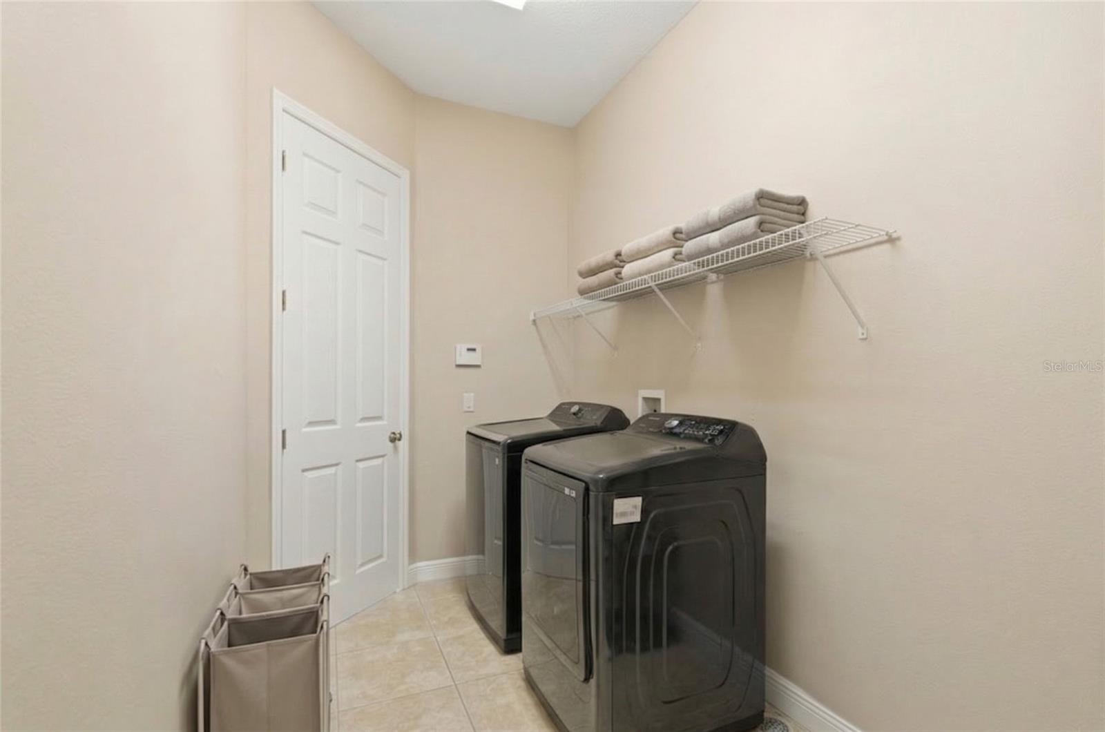 EMERALD ESTATES - Residential