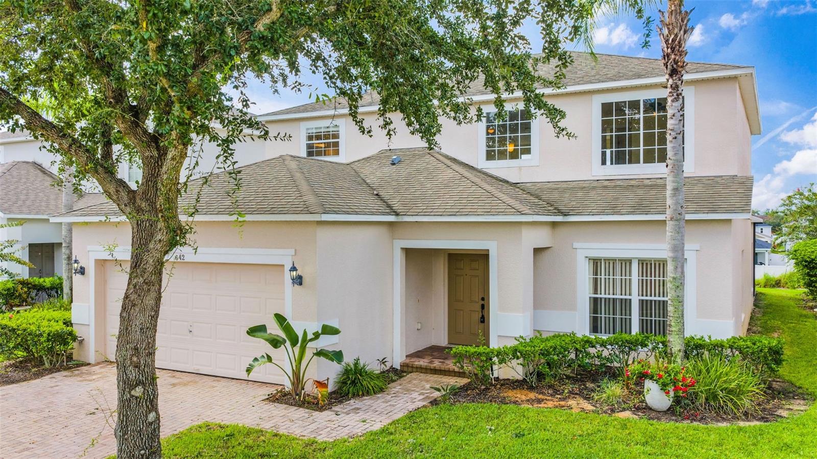 Situated in the gated Highgate Park community of Davenport, this beautiful 5-bedroom, 3.5-bath home offers 2,459 sq ft of well-designed living space and a perfect blend of comfort and style. The open layout features a formal dining room, spacious kitchen with dinette, and bright living area, plus a versatile loft upstairs. Outside, enjoy Florida living at its finest with a private, south-facing screened pool that captures all-day sunshine, ideal for relaxing or entertaining. Complete with a 2-car garage and set on a landscaped lot, this home is just minutes from shopping, dining, golf, and the area’s world-famous attractions.