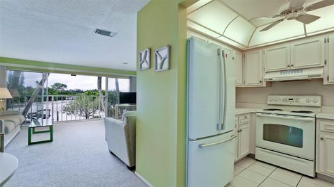 A home in LONGBOAT KEY