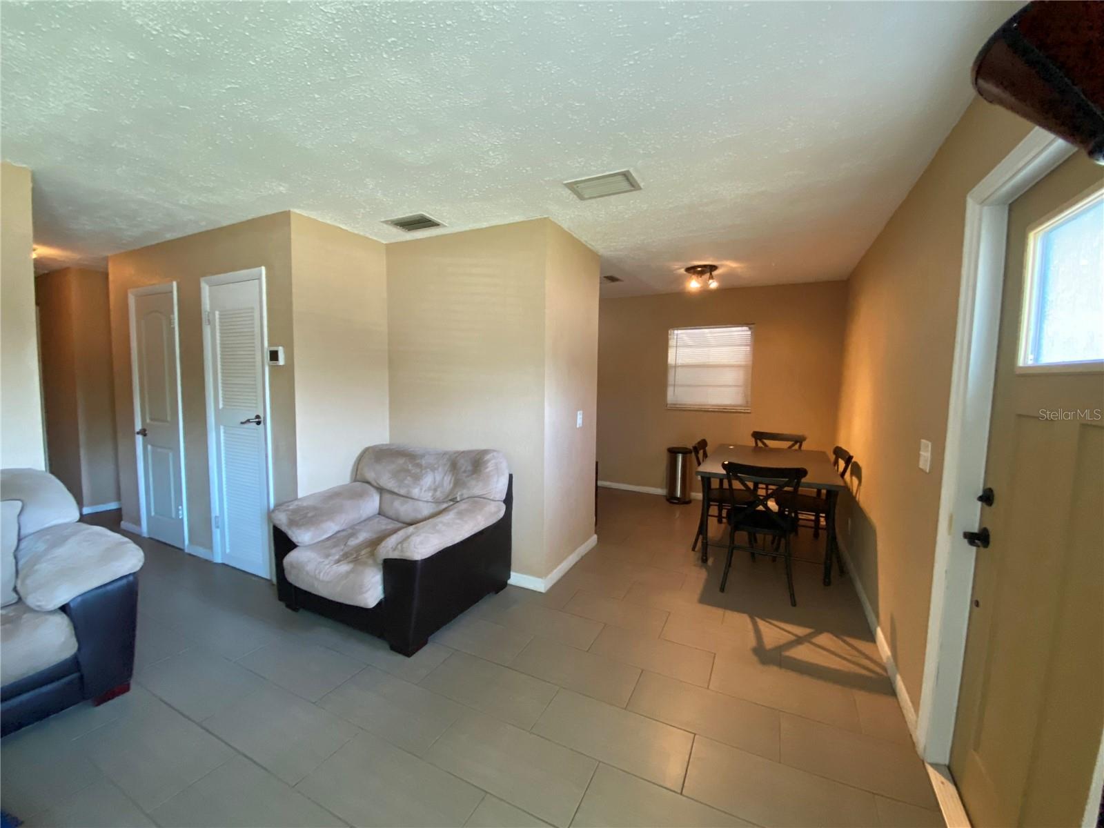 GANDY GARDENS - Residential