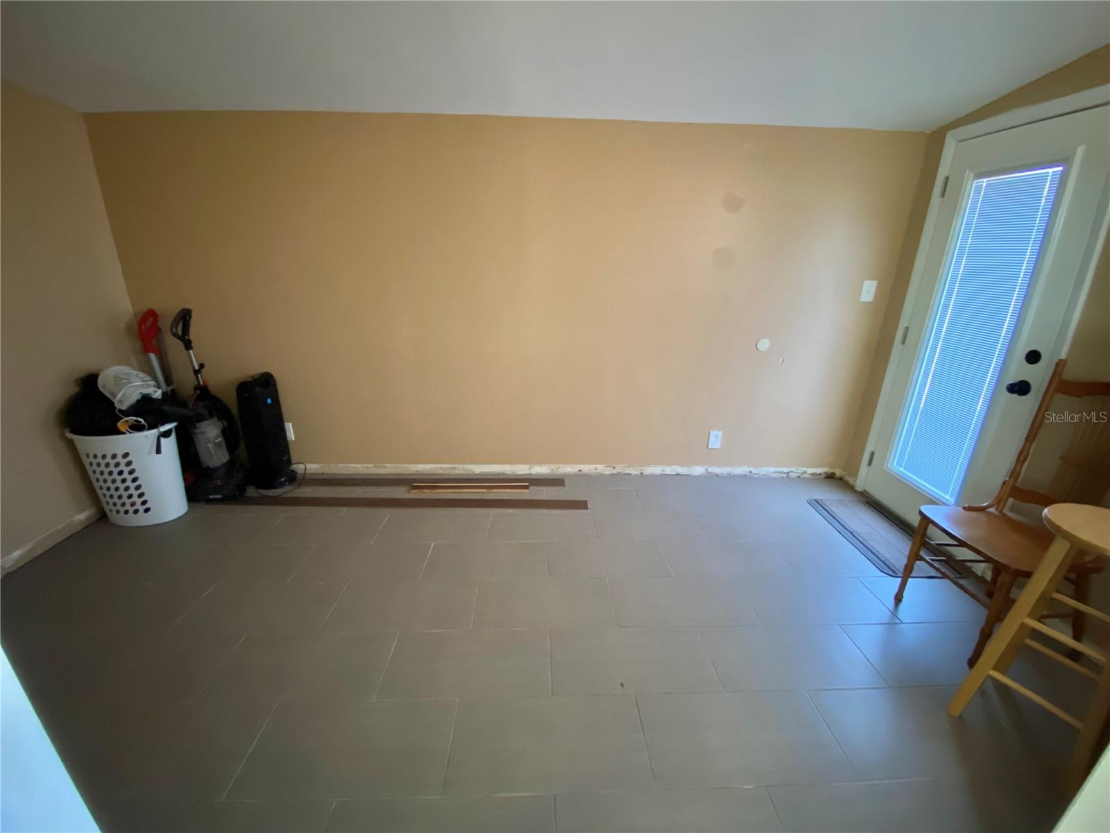 GANDY GARDENS - Residential