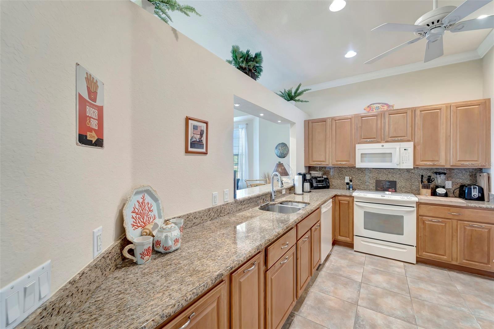 ALHAMBRA/LK MARLIN PH I - Residential