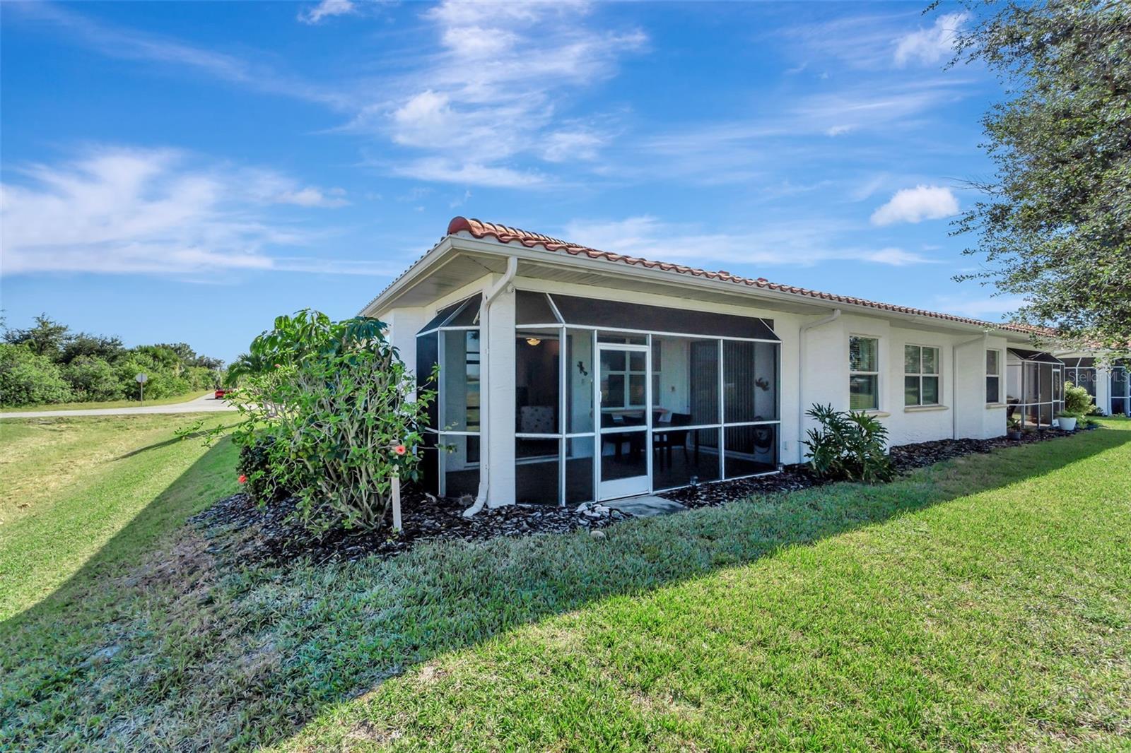 ALHAMBRA/LK MARLIN PH I - Residential