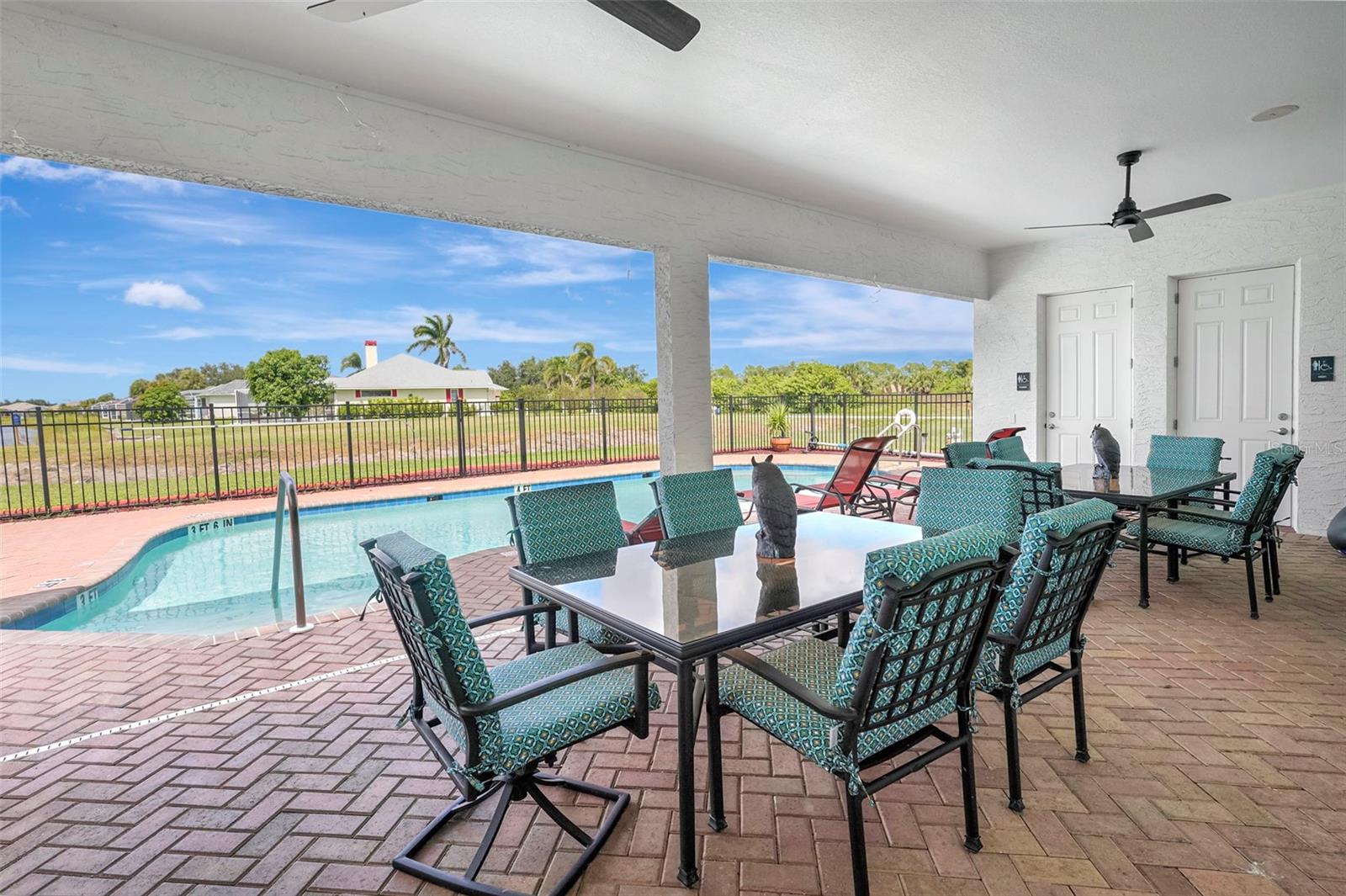 ALHAMBRA/LK MARLIN PH I - Residential