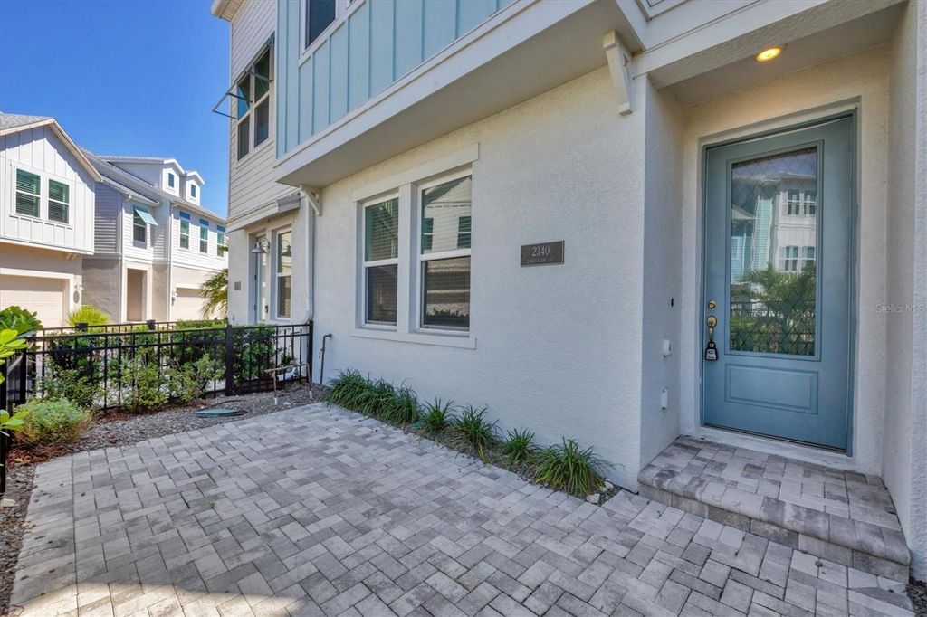 Photo of 2340 Lindstrom Street, Sarasota, FL 34237 (MLS # A4675836)