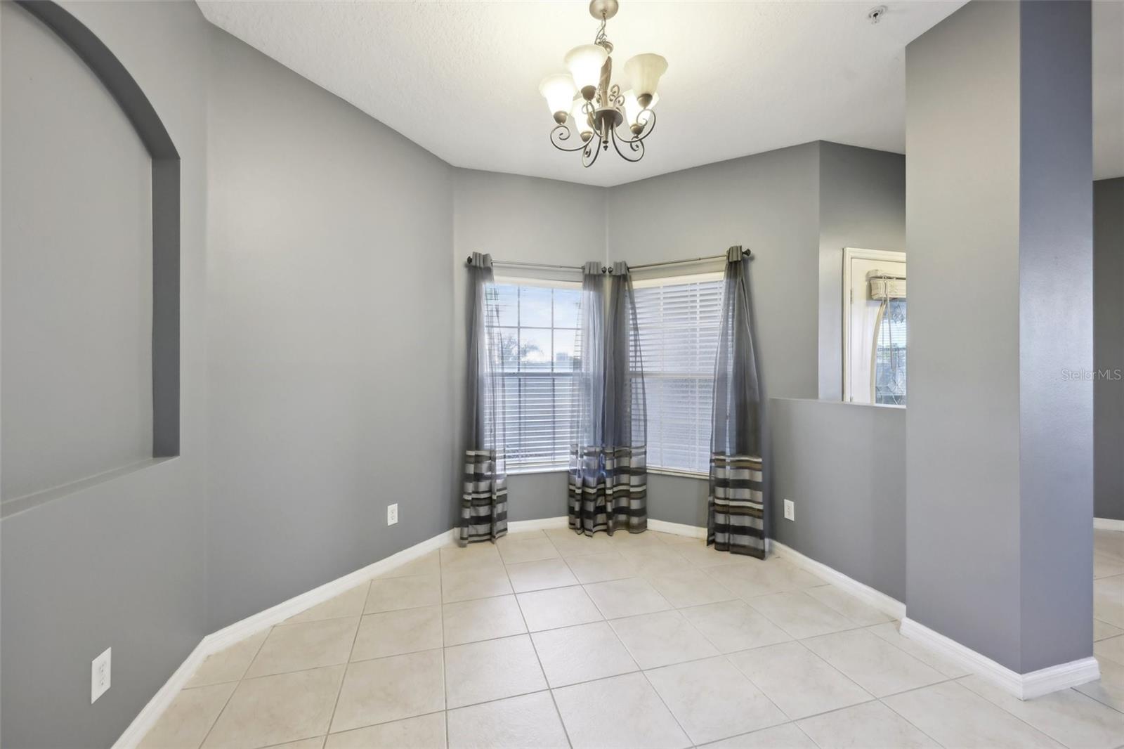 585 CRUZ BAY CIRCLE