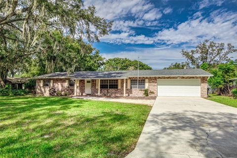 A home in LAKELAND