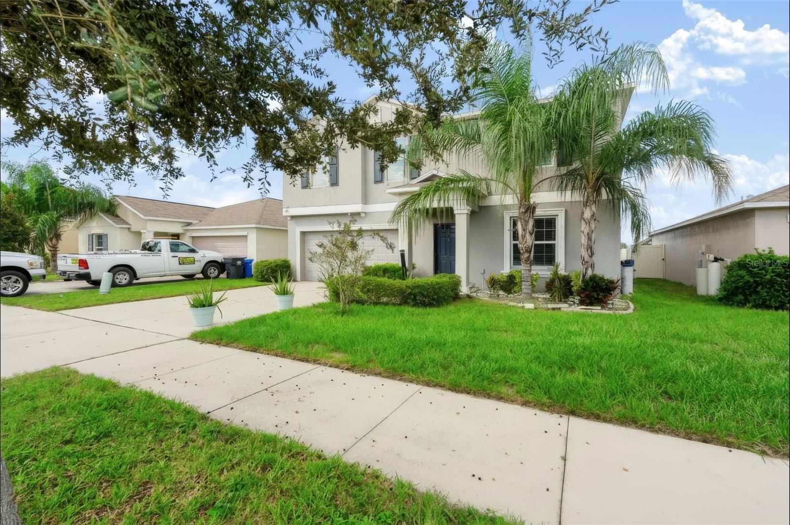 1711 BROAD WINGED HAWK DRIVE