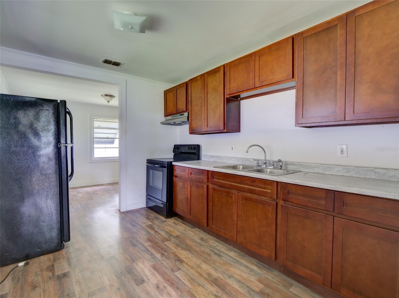 813 NW 5TH STREET