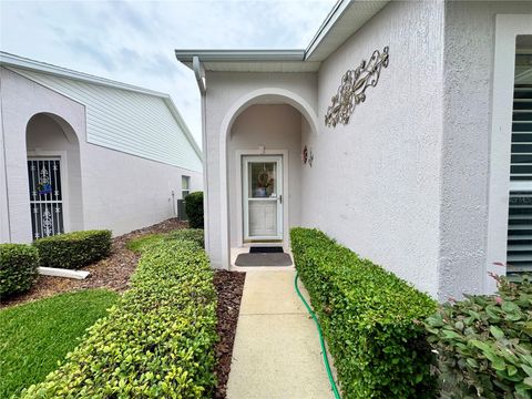 Tiny photo for 549 Golfview Court, Leesburg, FL 34748 (MLS # G5112265)