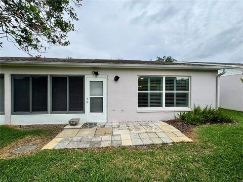 Tiny photo for 549 Golfview Court, Leesburg, FL 34748 (MLS # G5112265)
