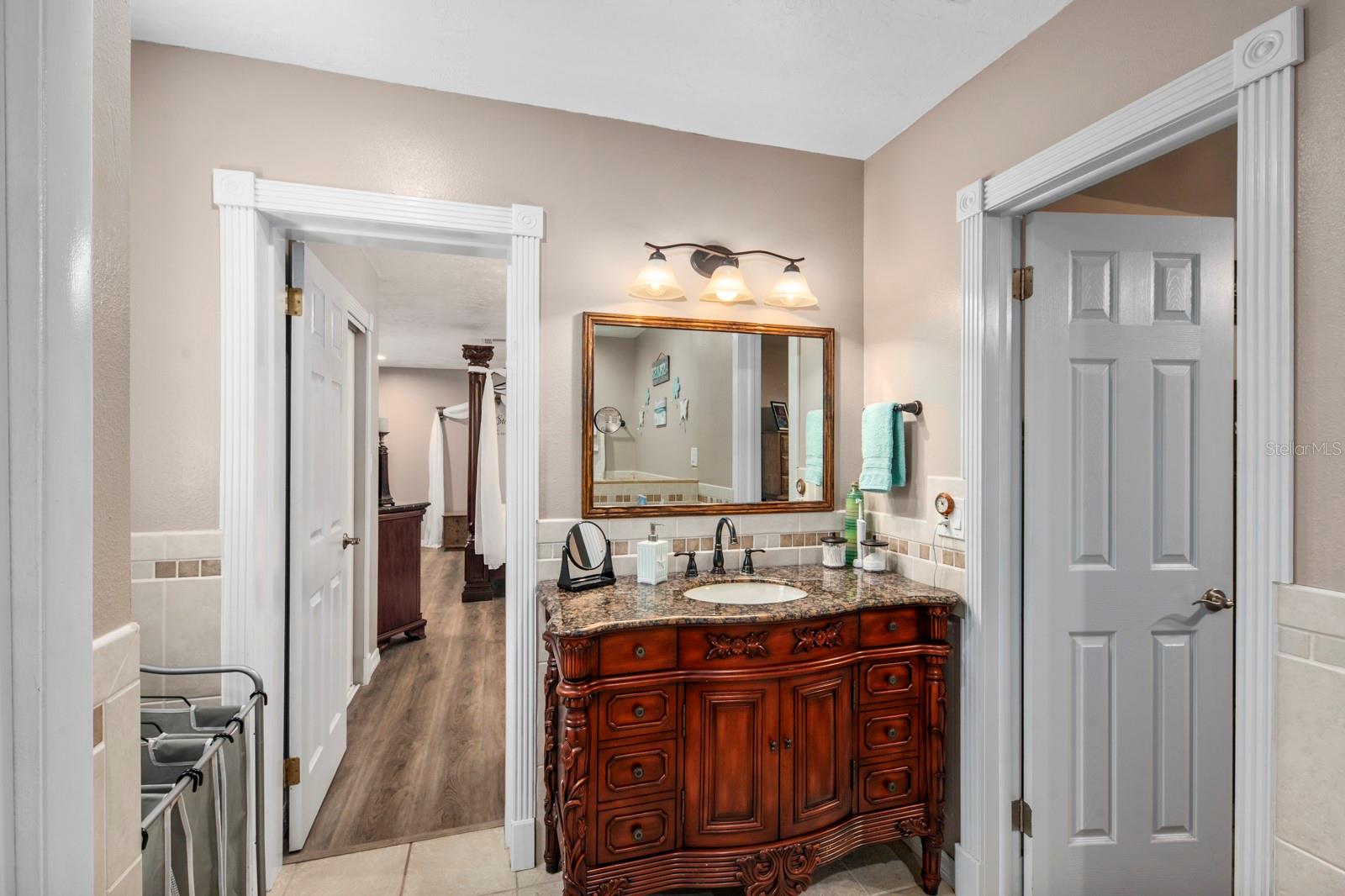 RIDGEWOOD - Residential