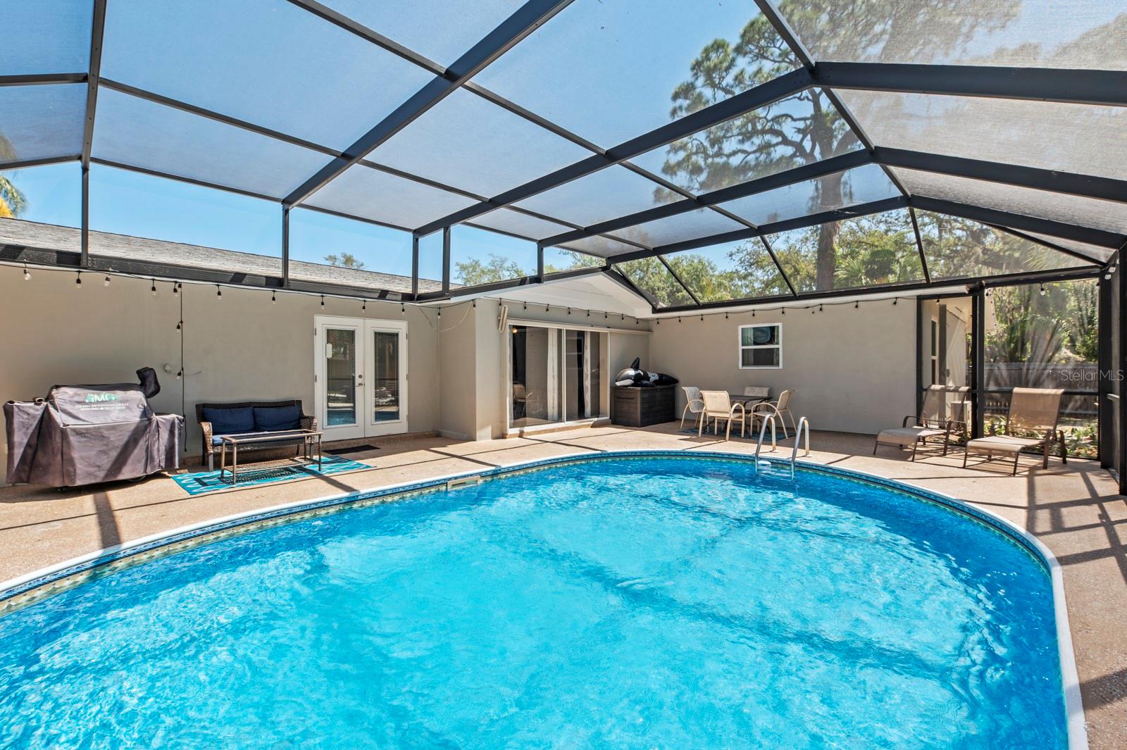RIDGEWOOD - Residential