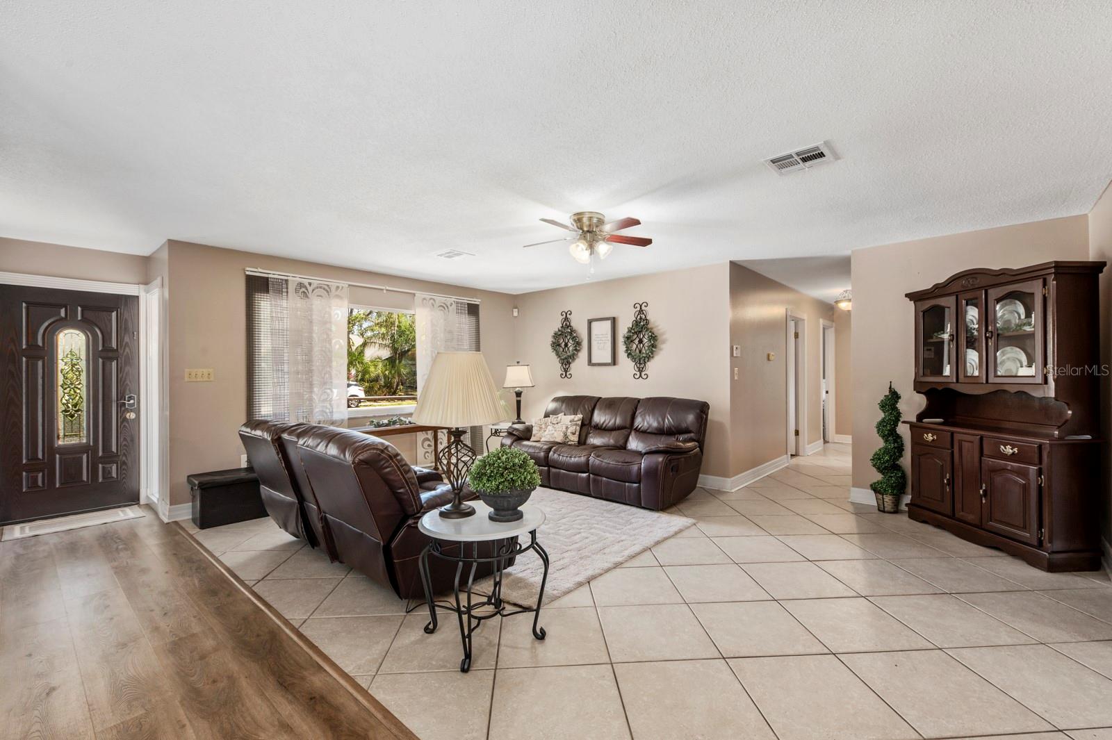 RIDGEWOOD - Residential