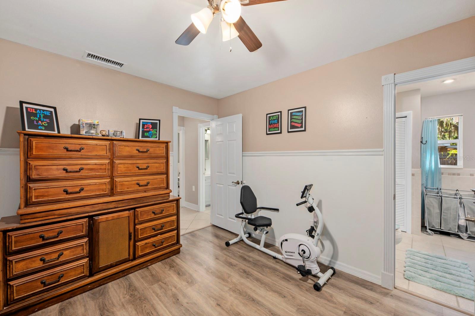 RIDGEWOOD - Residential