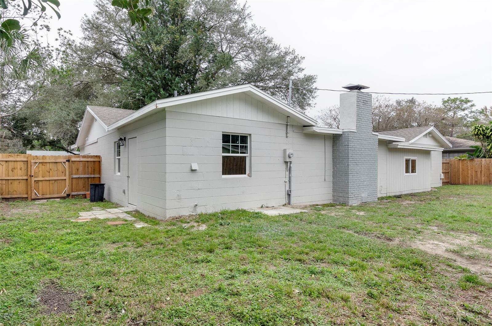 HERCHEL HEIGHTS 3RD ADD U - Residential Lease