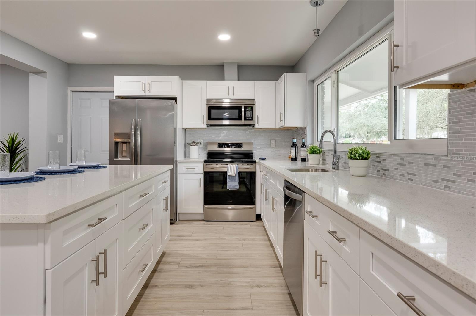 HERCHEL HEIGHTS 3RD ADD U - Residential Lease