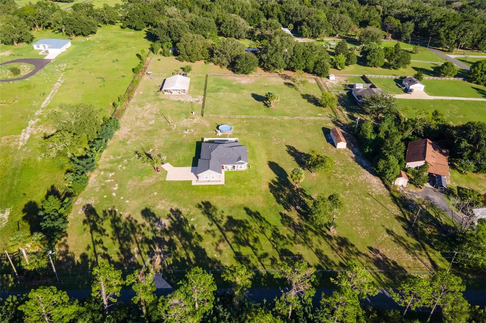 KING GROVE - Residential