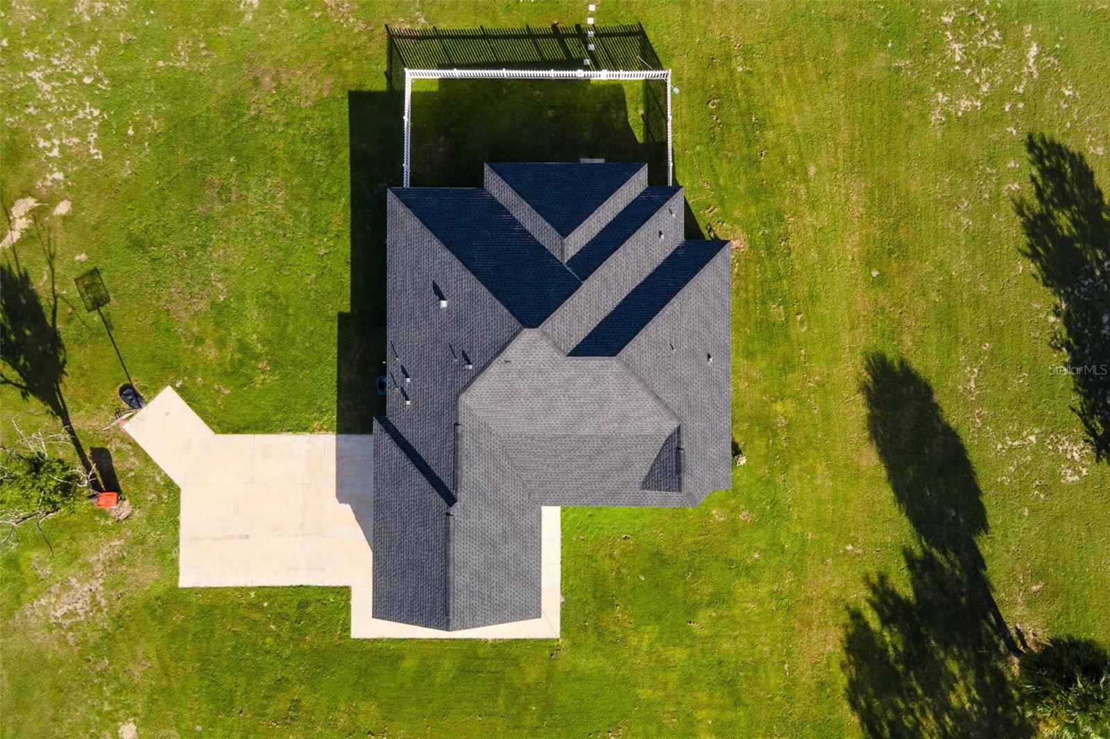 KING GROVE - Residential