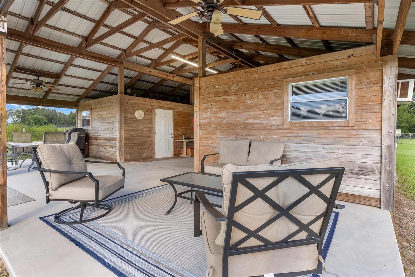 KING GROVE - Residential