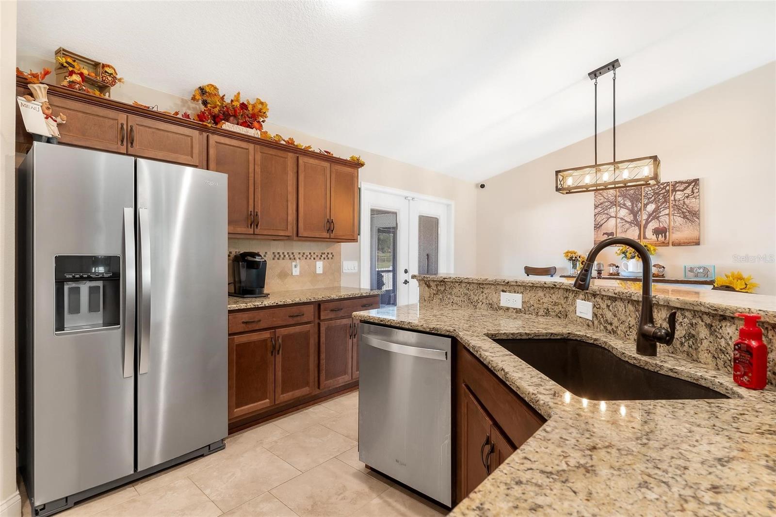 KING GROVE - Residential