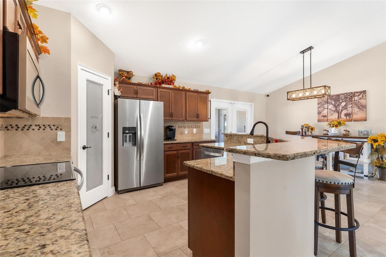 KING GROVE - Residential