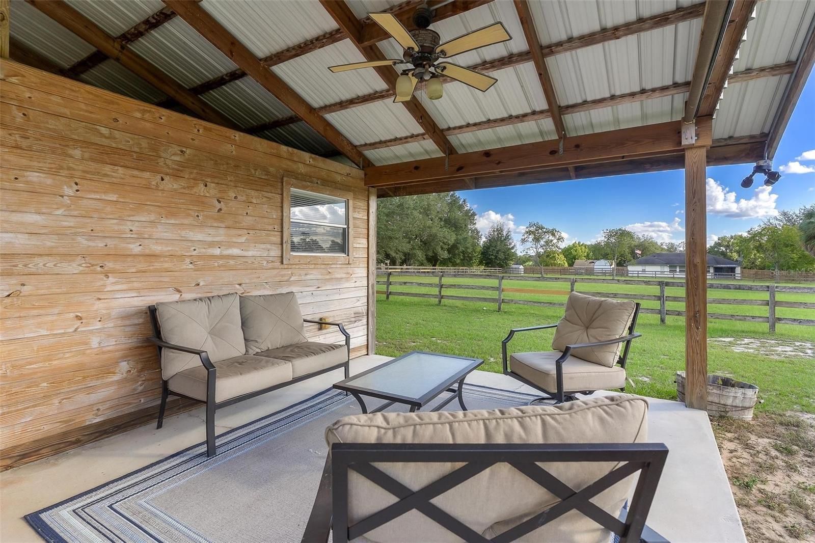 KING GROVE - Residential