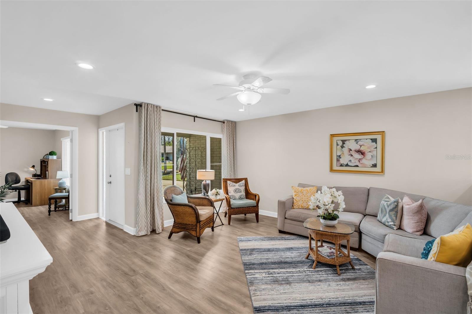 HIGHLAND LAKES - Residential