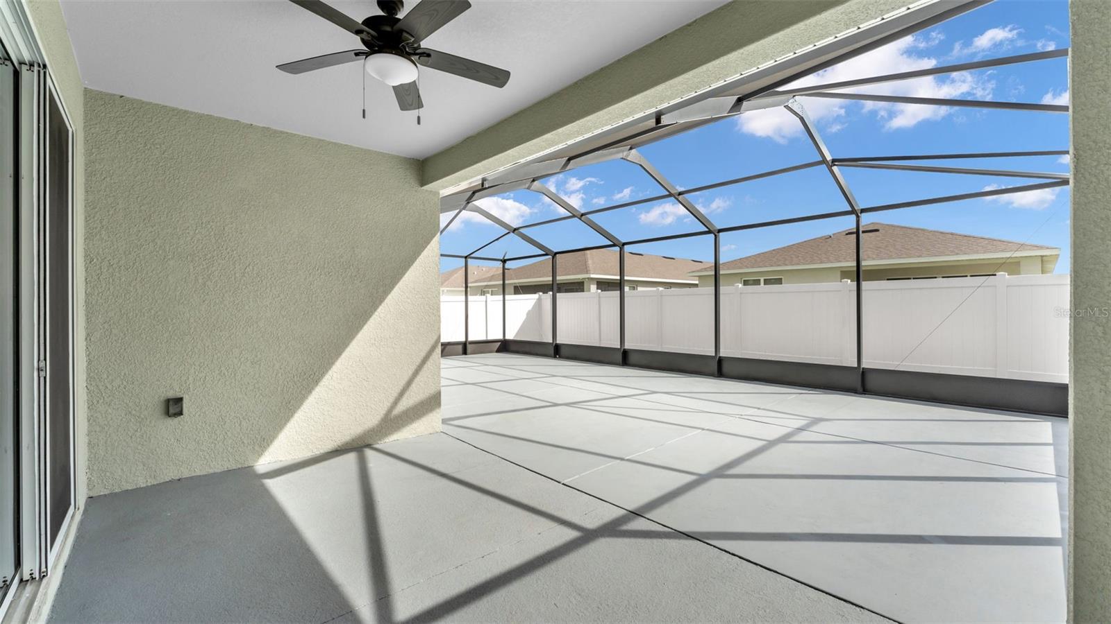 SEASONS AT MATTIE POINTE - Residential