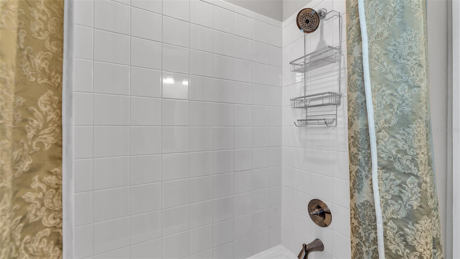 SEASONS AT MATTIE POINTE - Residential