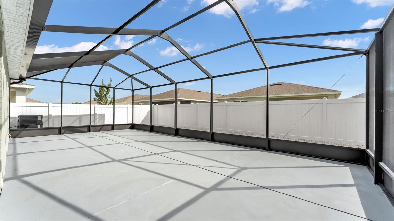 SEASONS AT MATTIE POINTE - Residential