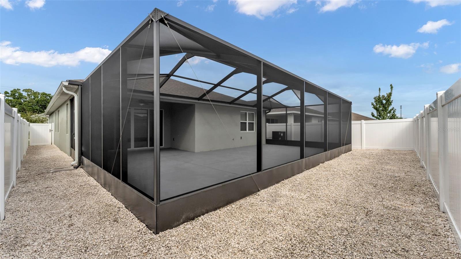 SEASONS AT MATTIE POINTE - Residential