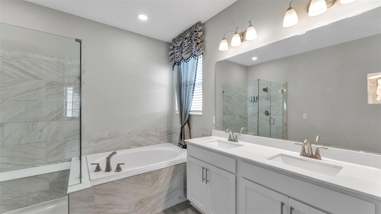 SEASONS AT MATTIE POINTE - Residential