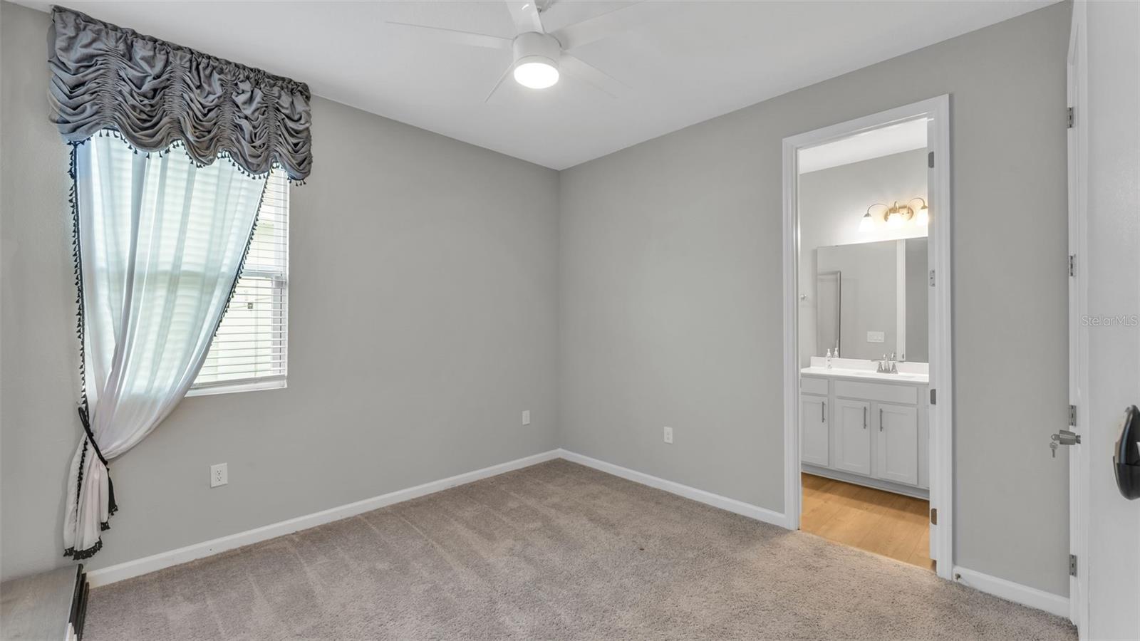 SEASONS AT MATTIE POINTE - Residential