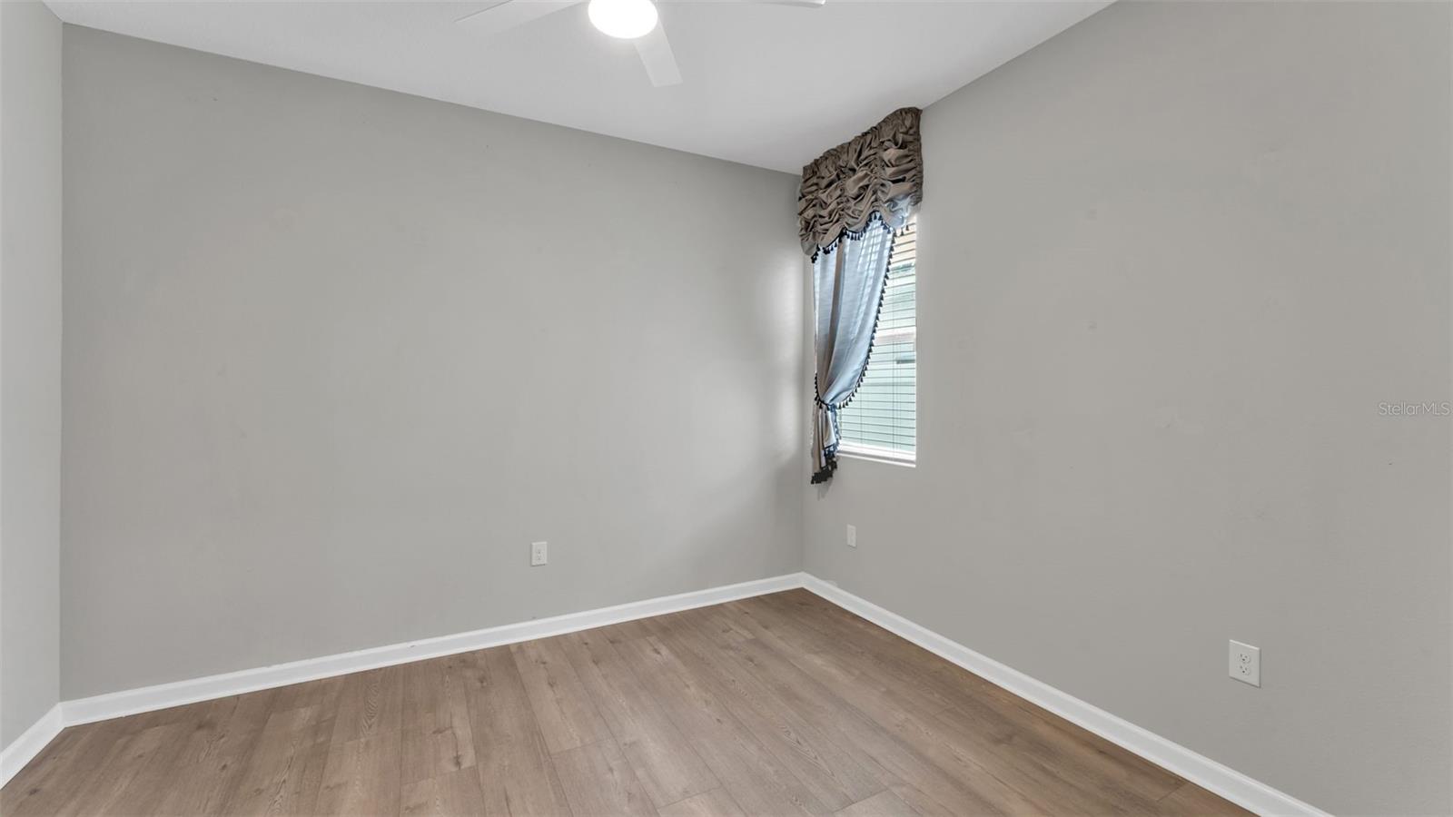 SEASONS AT MATTIE POINTE - Residential