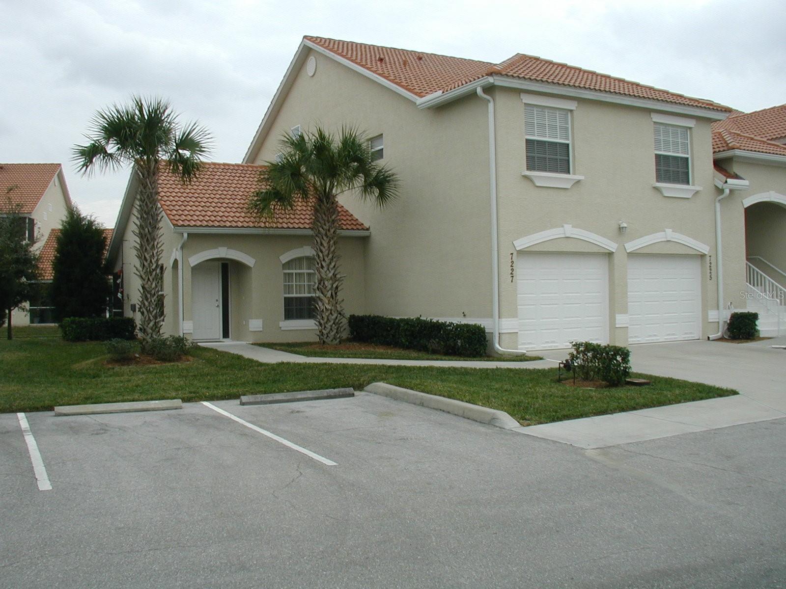 CEDAR HOLLOW AT TARA - Residential Lease