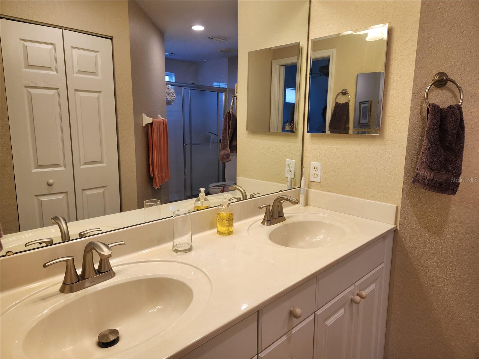 CEDAR HOLLOW AT TARA - Residential Lease