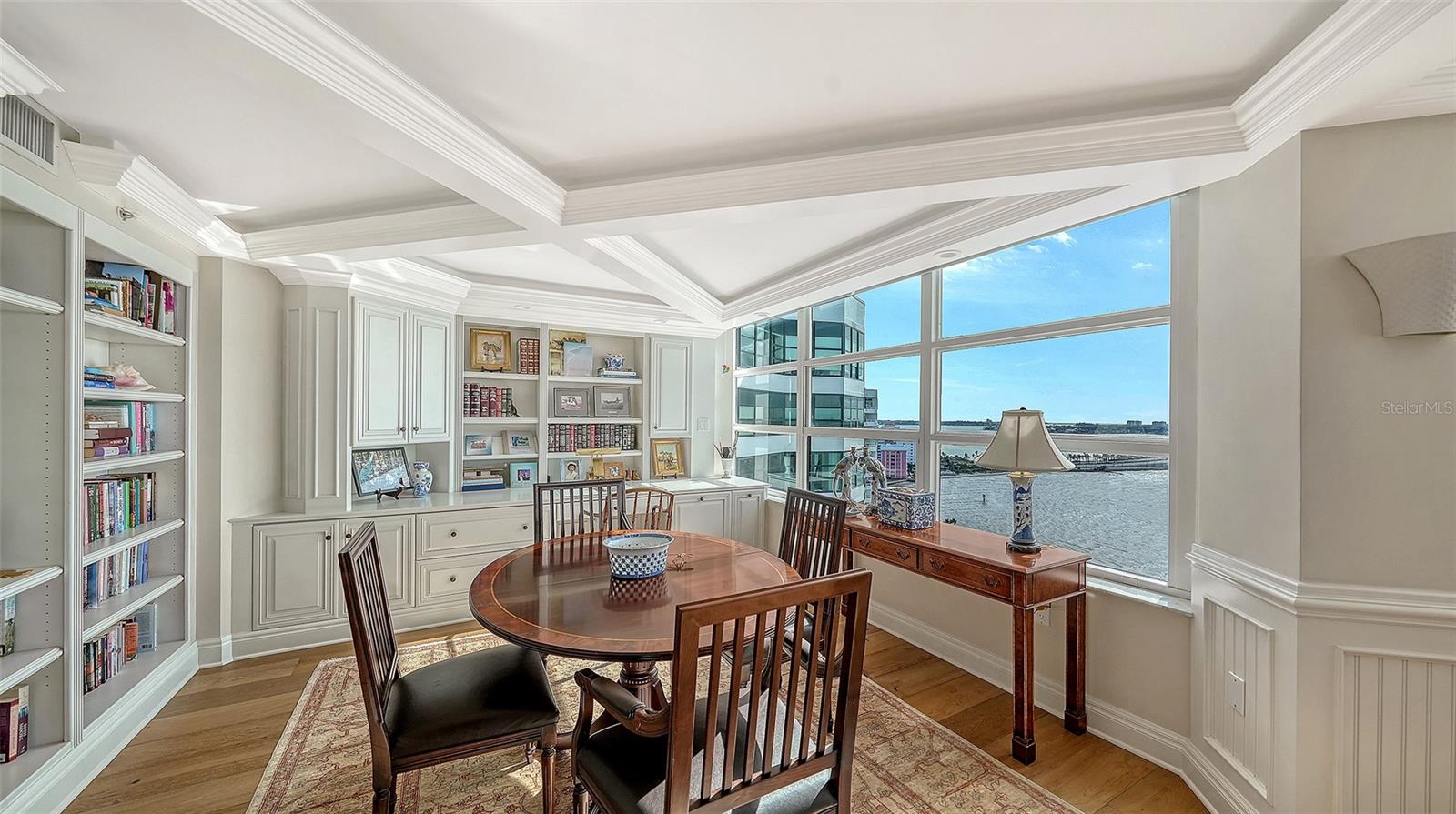 CONDO ON THE BAY TOWER II - Residential