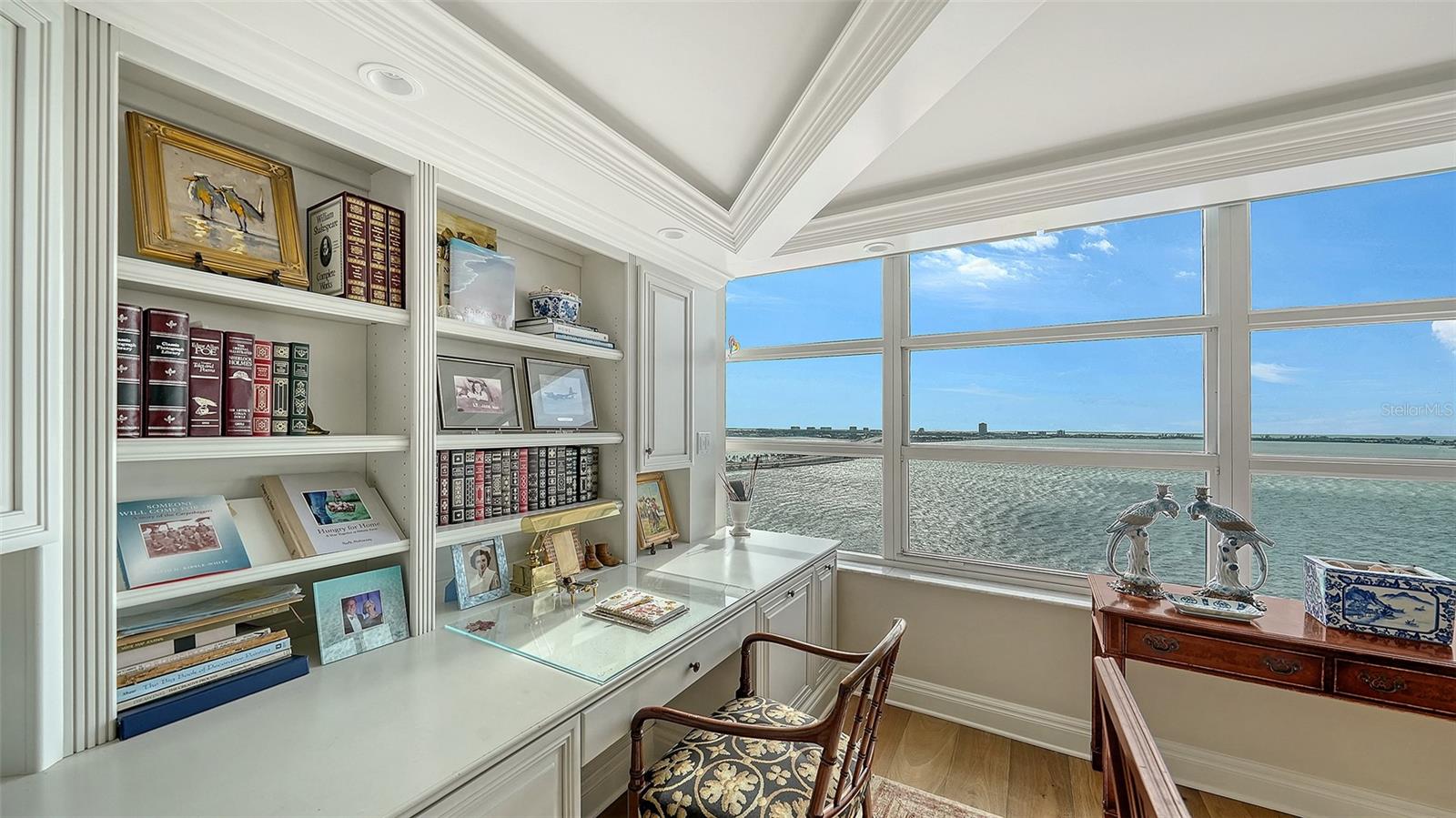 CONDO ON THE BAY TOWER II - Residential