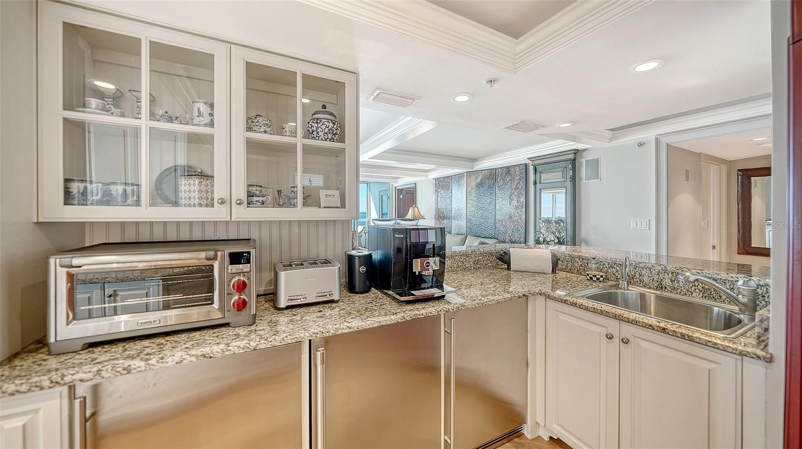 CONDO ON THE BAY TOWER II - Residential