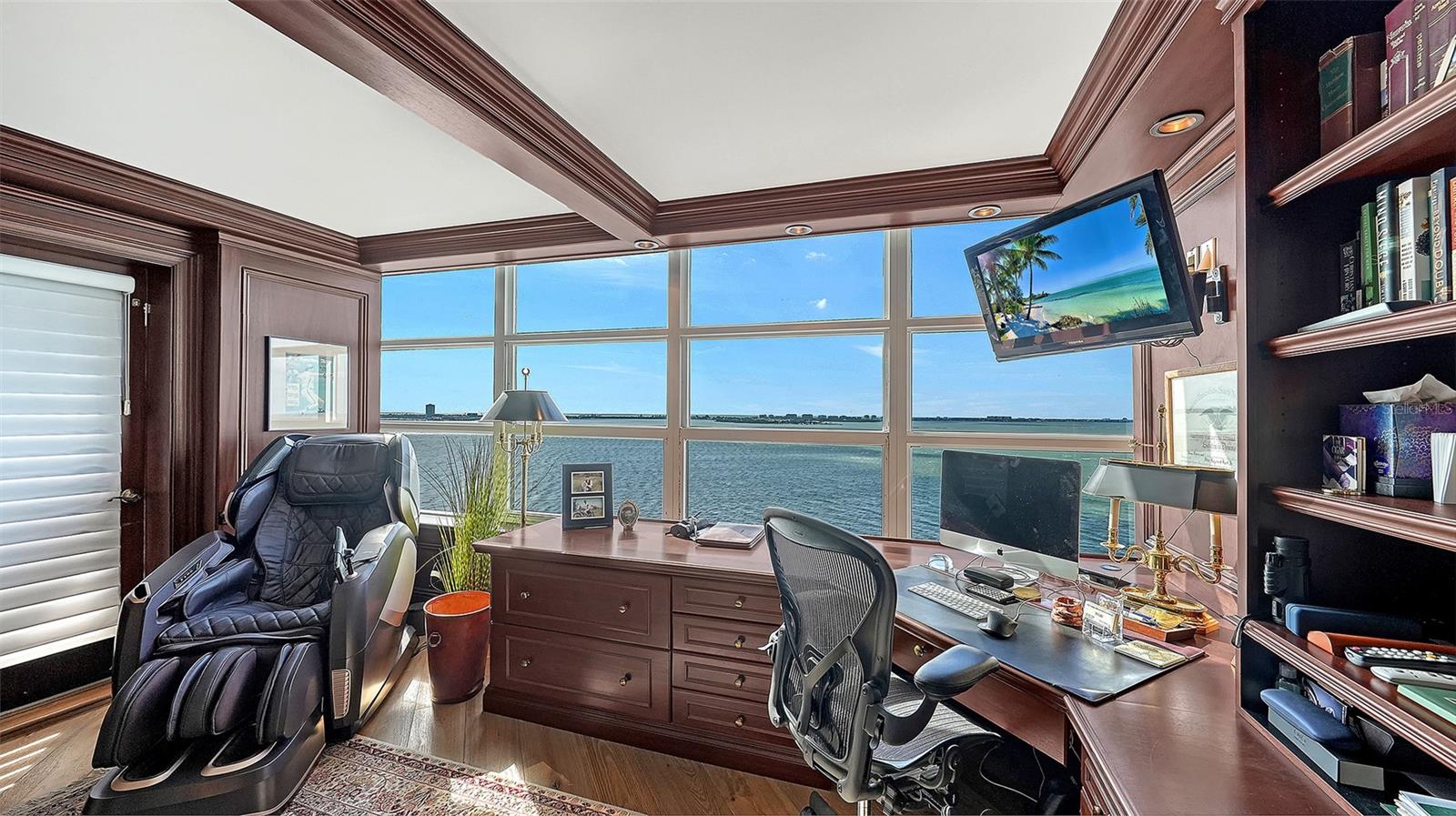 CONDO ON THE BAY TOWER II - Residential