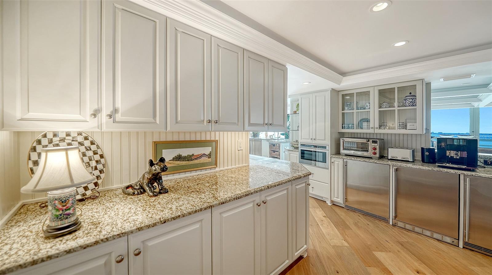 CONDO ON THE BAY TOWER II - Residential