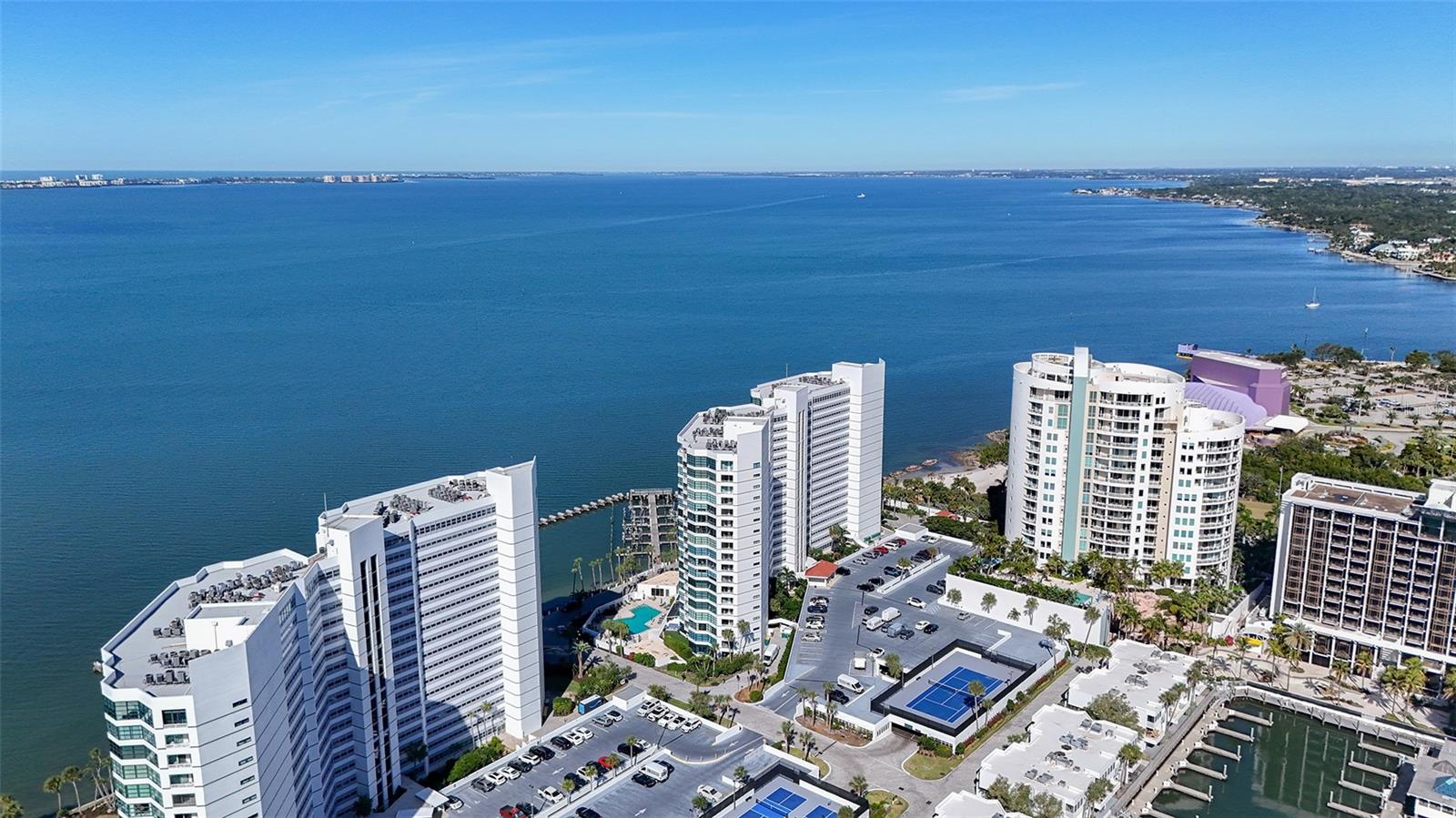 CONDO ON THE BAY TOWER II - Residential