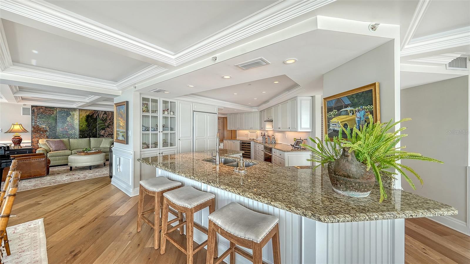 CONDO ON THE BAY TOWER II - Residential