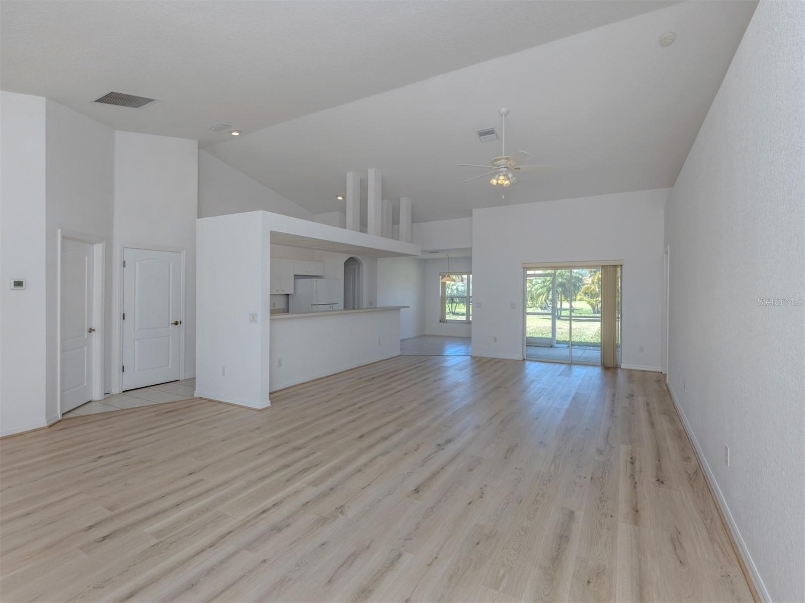 VENICE PALMS PH 1 - Residential