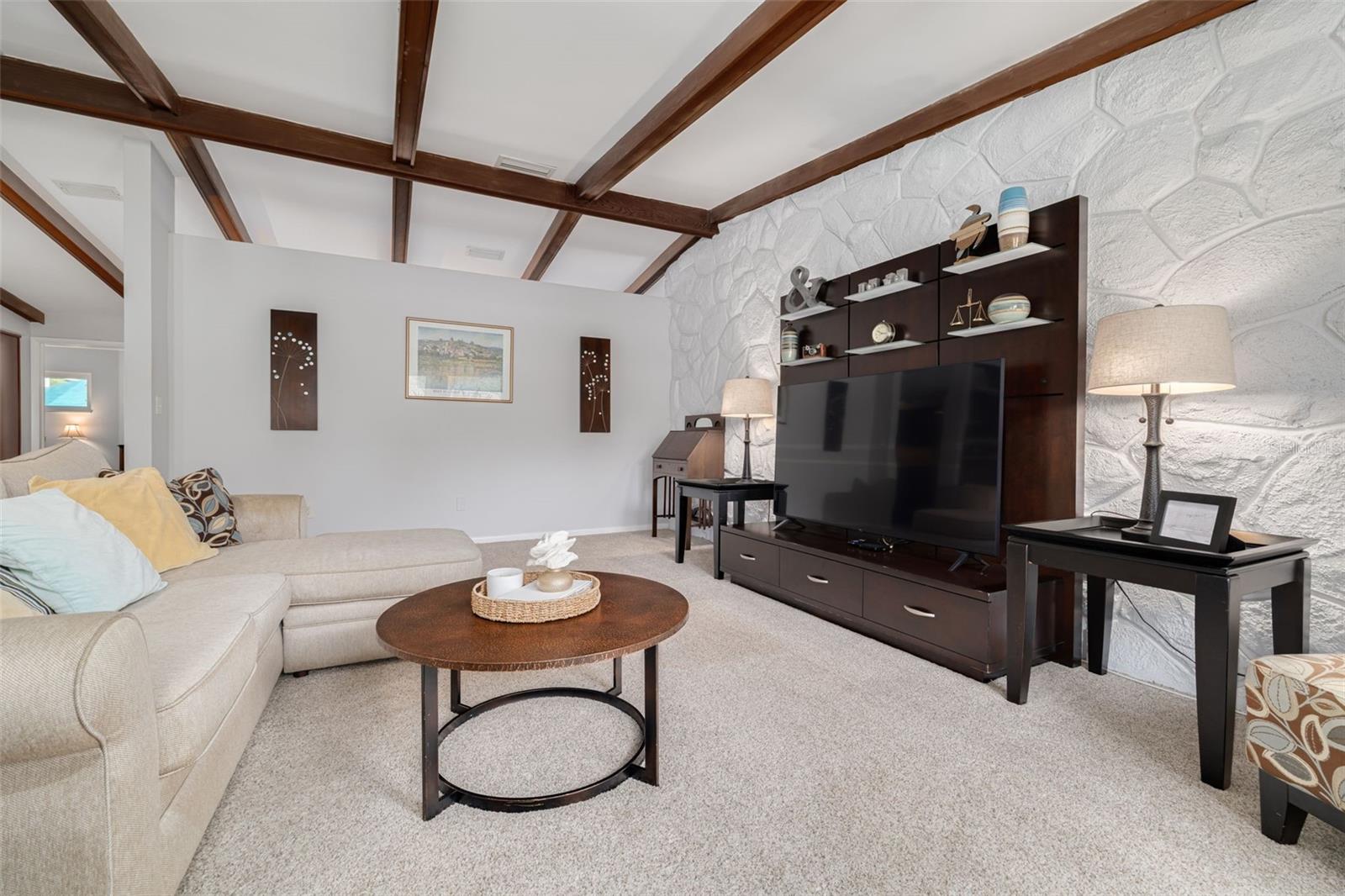 DEL ORO ESTATES - Residential