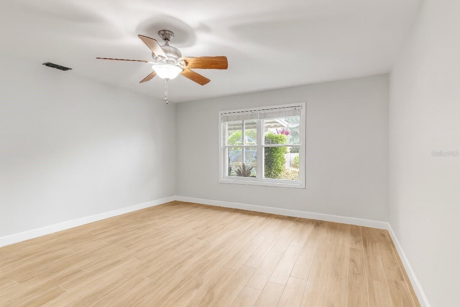 FLORIDA SHORES - Residential